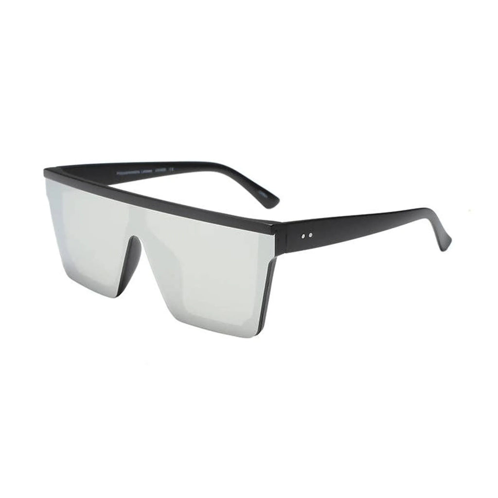 Large One-Piece Lens Fashion Statement