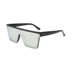 Large One-Piece Lens Fashion Statement