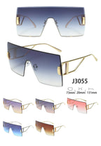 Large Single-Piece Lens with Bold Gold Color Arms